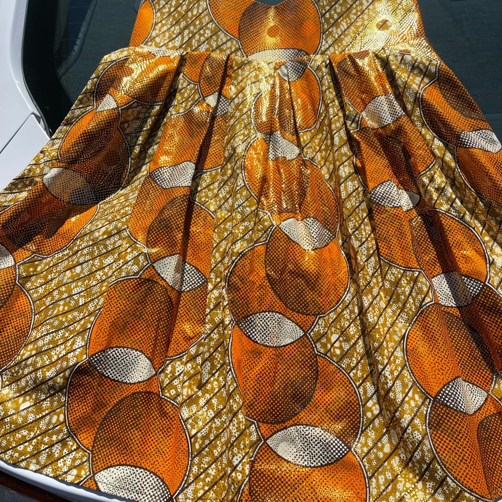 High waisted skirt